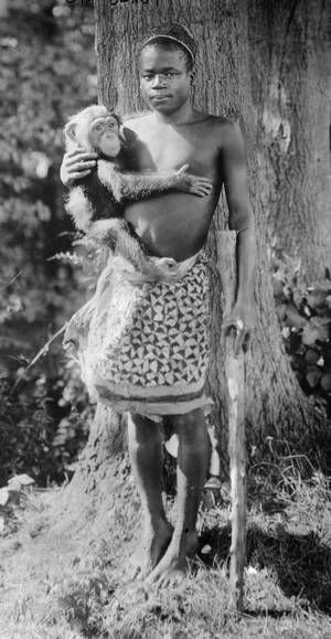 Ota_Benga_at_Bronx_Zoo