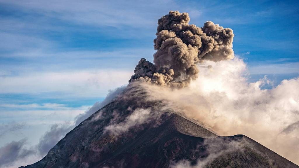Mount St. Helens A Living Research Laboratory